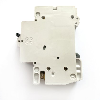 GE General Electric Series E V/099-014110 628105 B10 10A 10 Amp MCB Circuit Breaker Type B